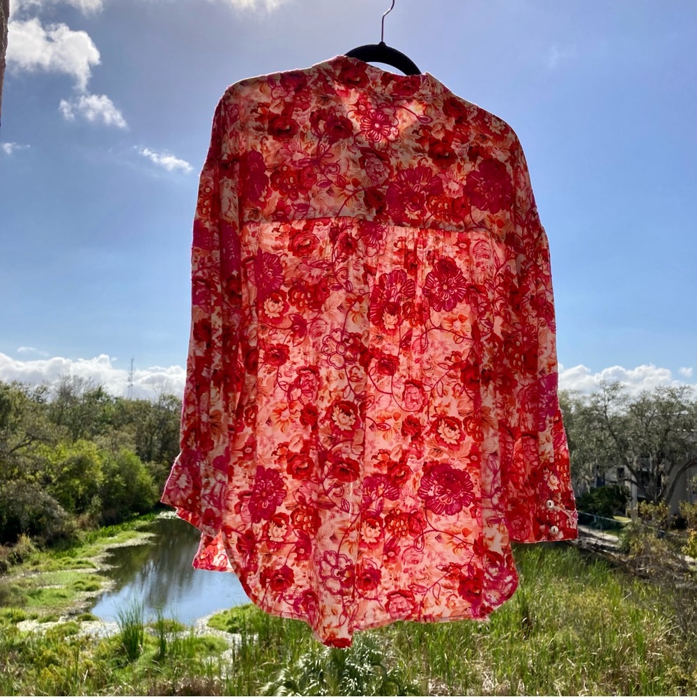 Tru Luxe Jeans Floral Embroidered Button-Down Blouse Size XL NWT - Picture 8 of 16